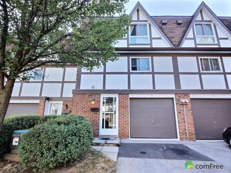$284,900 - Townhouse for sale in Dundas