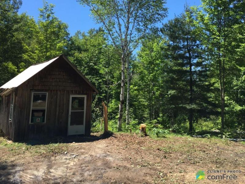 $199,999 - Cottage for sale in Parham
