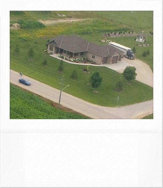 Approx. 1585 ft fully finished home on 1.36acres