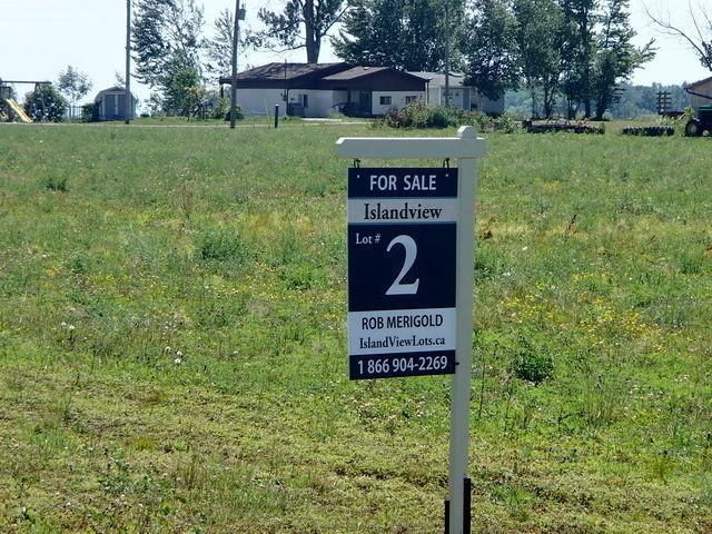 115' x 290' Estate Lot at Lake Erie, Dunnville with Water Access