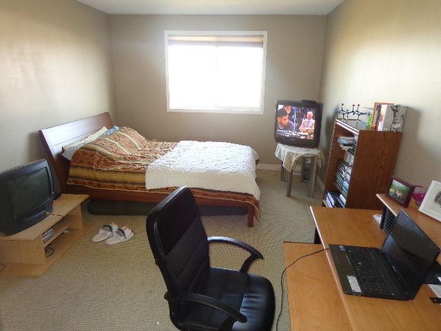 furnished room for rent