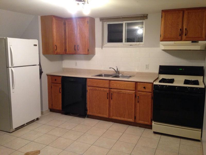 Room for rent- central mountain near mohawk college