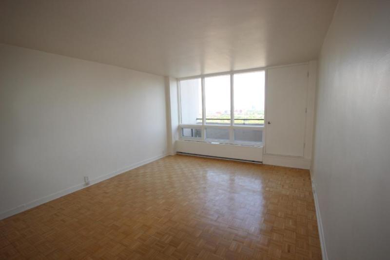 Spacious 3.5 available Immediately - DOWNTOWN - GUY - ATWATER