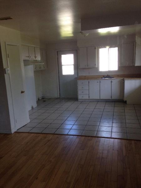logement 4 1/2 a louer