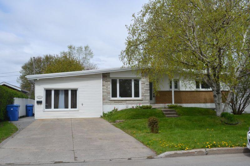 Maison - à vendre - Repentigny - 10601185