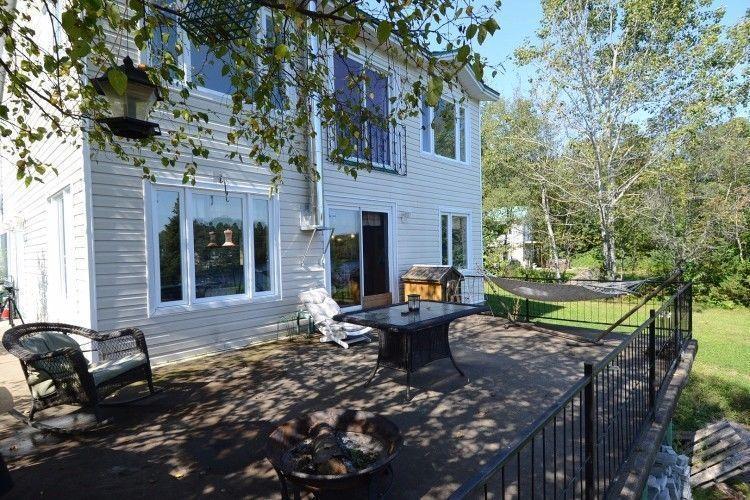 Maison + GARAGE + LOFT au BORD DE L'EAU ! A voir !!!!!!!!!!!!!!