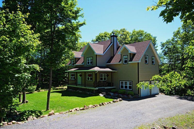 Maison - à vendre - Sainte-Anne-des-Lacs - 23008705