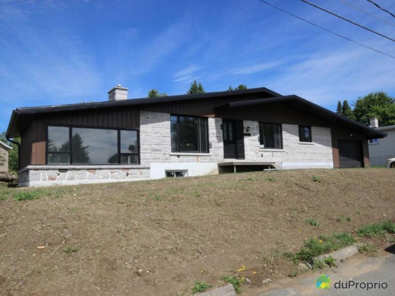 $168,970 - Bungalow for sale in Lac-Etchemin