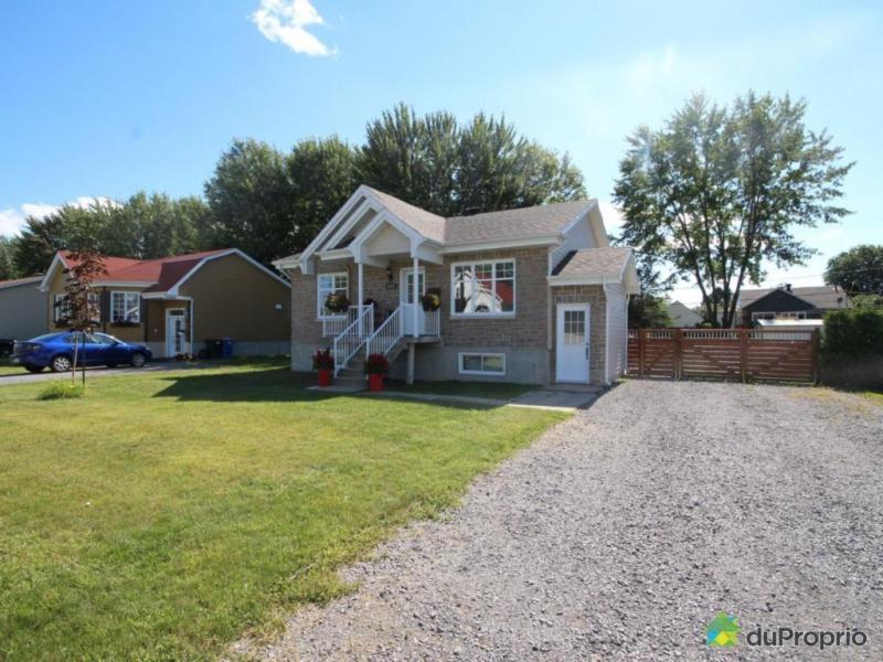 $183,999 - Bungalow for sale in St-Louis-De-France