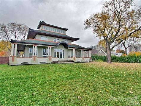 Homes for Sale in Brossard, Quebec $675,000