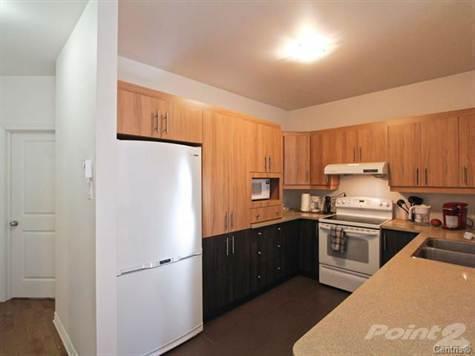 Homes for Sale in Centre-Ville, , Quebec $329,000