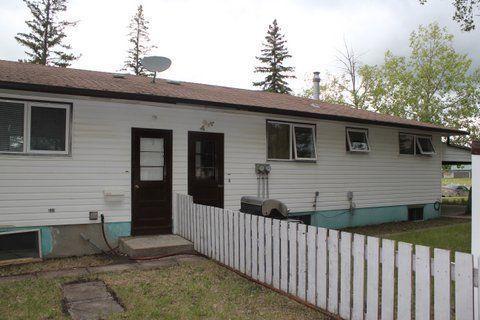 Newly renovated 930 sq ft two bedroom with carport and backyard