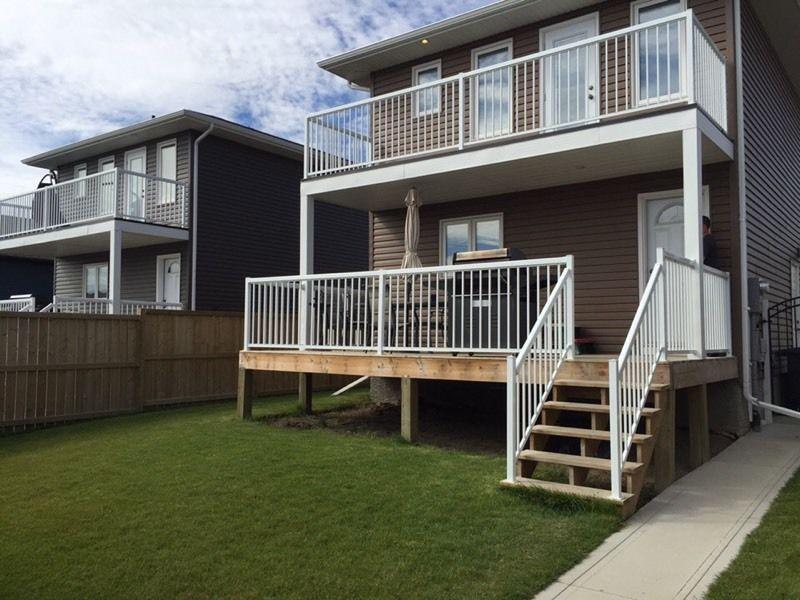 Avail Oct 1 - House For rent in Warman
