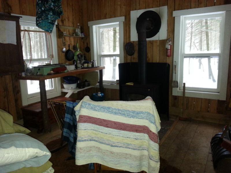 chalet de styles solitude a LOUER
