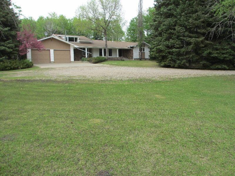 811 Forseille Drive, Redwing Acreage