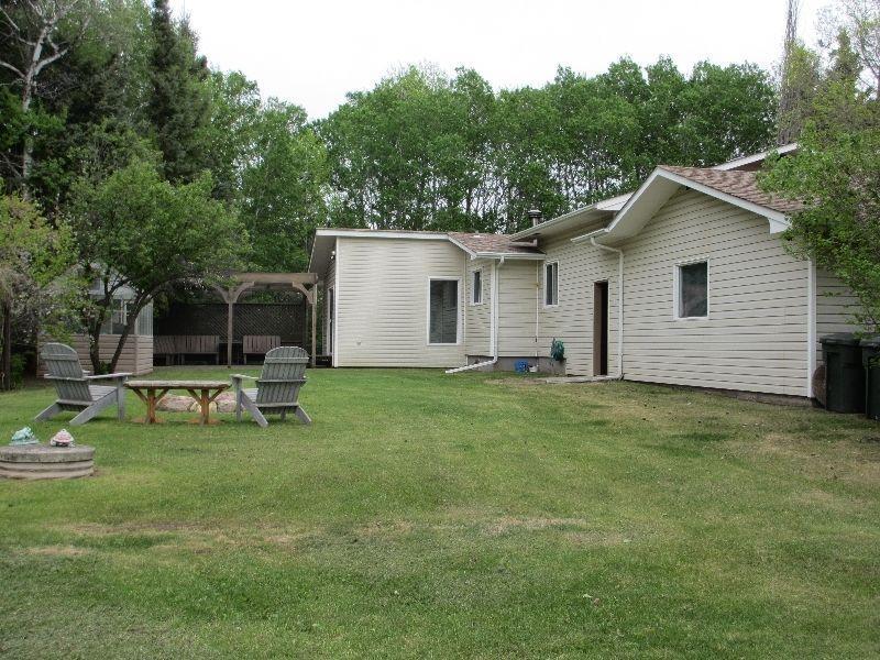 811 Forseille Drive, Redwing Acreage