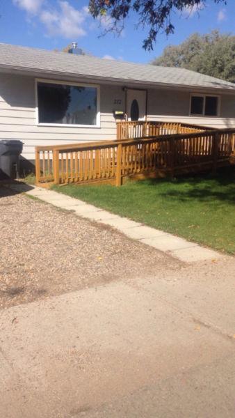 House in yorkton for rent