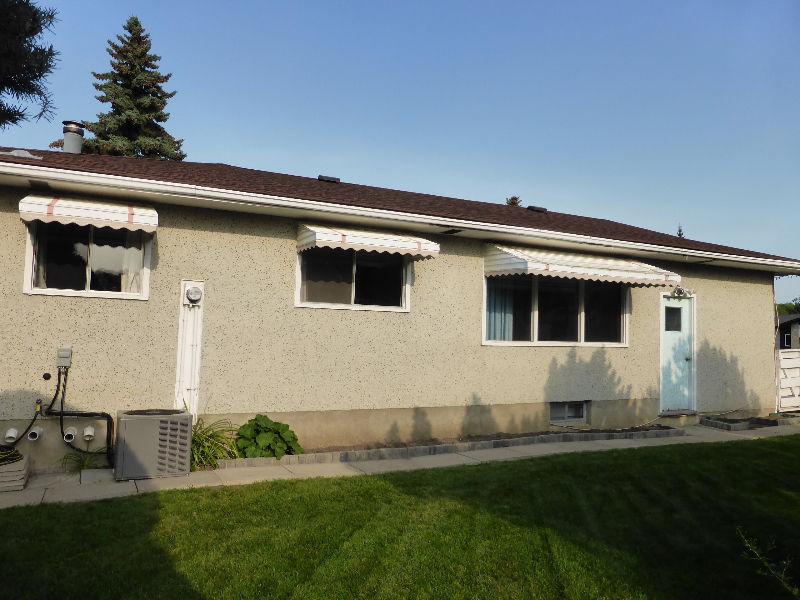 East Side- Full House Rental close to Market Mall