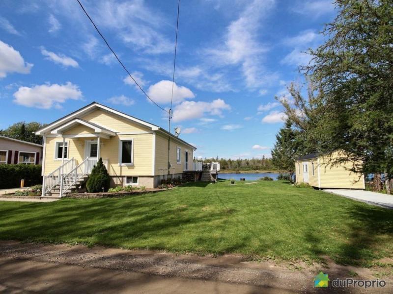 289 500$ - Bungalow à vendre à Weedon