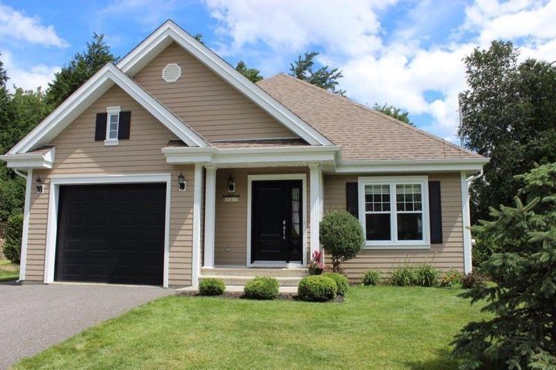 Maison unifamiliale près lac mempremagog