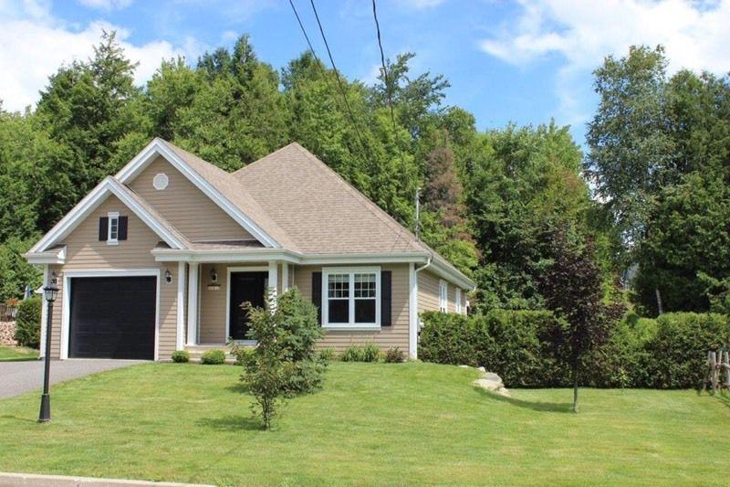 Maison unifamiliale près lac mempremagog