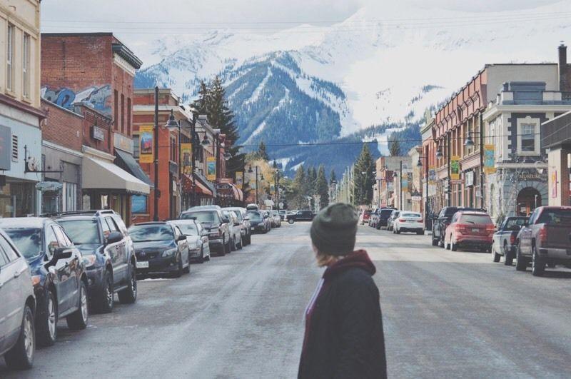 Wanted: Looking for pet friendly accommodation in Fernie starting ASAP