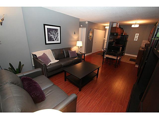 Beautiful Downtown 1 Bedroom Available Immediately 750sq 3rd Flr