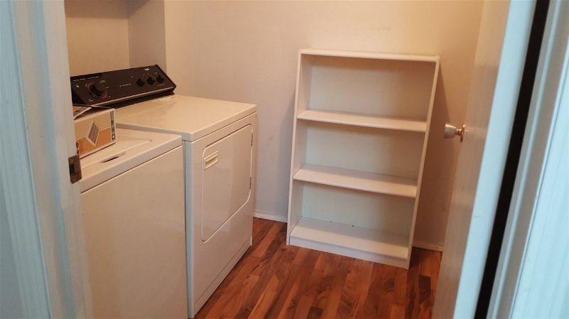 In-Suite Laundry = AVAILABLE NOW!! = 1 Bedroom