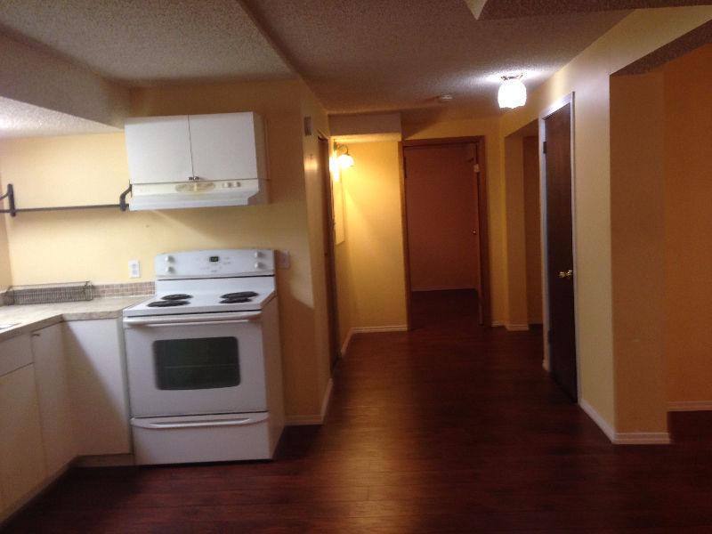NW Beddington 2 Bedroom Basement Suite 1,000 sq.ft for Rent