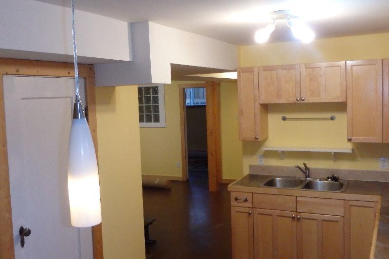 2 bedroom basement suite available December 1 (Kimberley, BC)