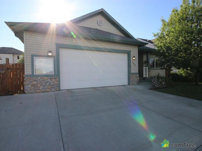 $469,900 - Bungalow for sale in Chestermere