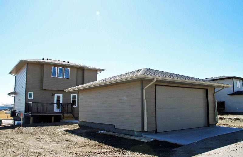 REDUCED!! Brand New Home with a View!!! 315 Caledonia Blvd. W