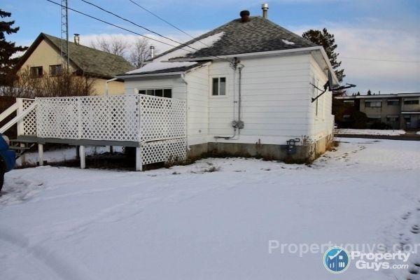 Great Starter or Investment Home, Open Concept, Recent Upgrades