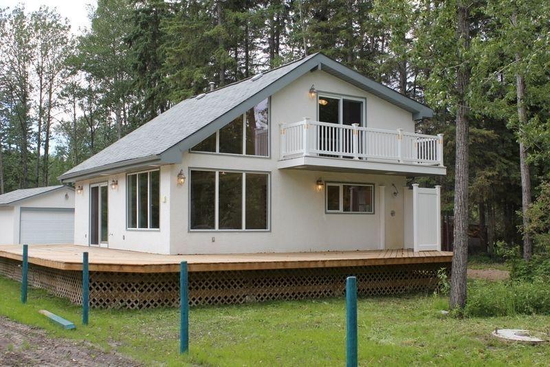 Year round living at Crane Lake REDUCED !! $325,000.00