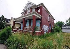 Ugly and Vacant Houses Wanted!