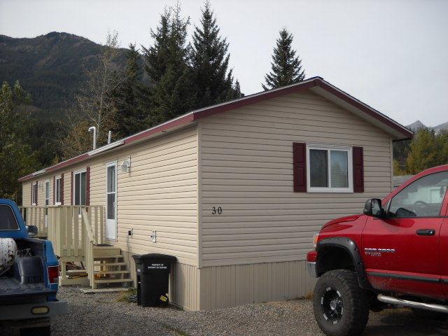 Elkford trailer for rent