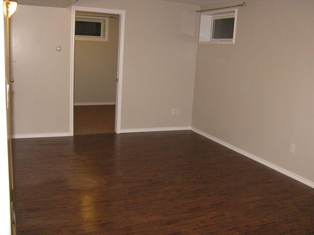 #116 - 2 Bedroom Lower Level HWP Inc. $850 Available Oct. 1st