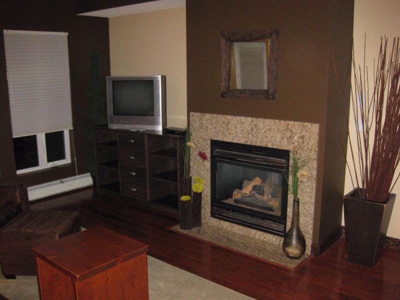 2 bedroom Canmore Condo for Thanksgiving Week