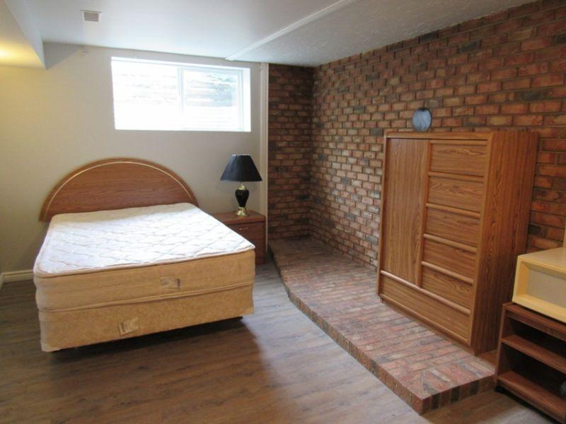 19 Newcombe - Sleeping Room