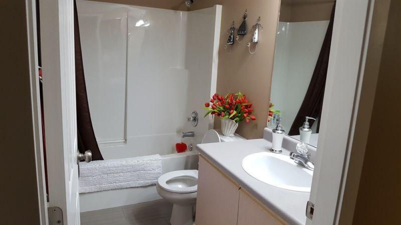 Recently renovated, 3 bedroom Aberdeen condo with patio