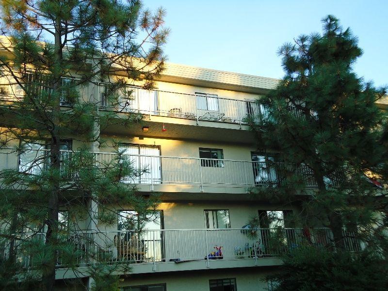 4720 Uplands Drive 2 Bedroom 1 Bathroom Condo - By Owner