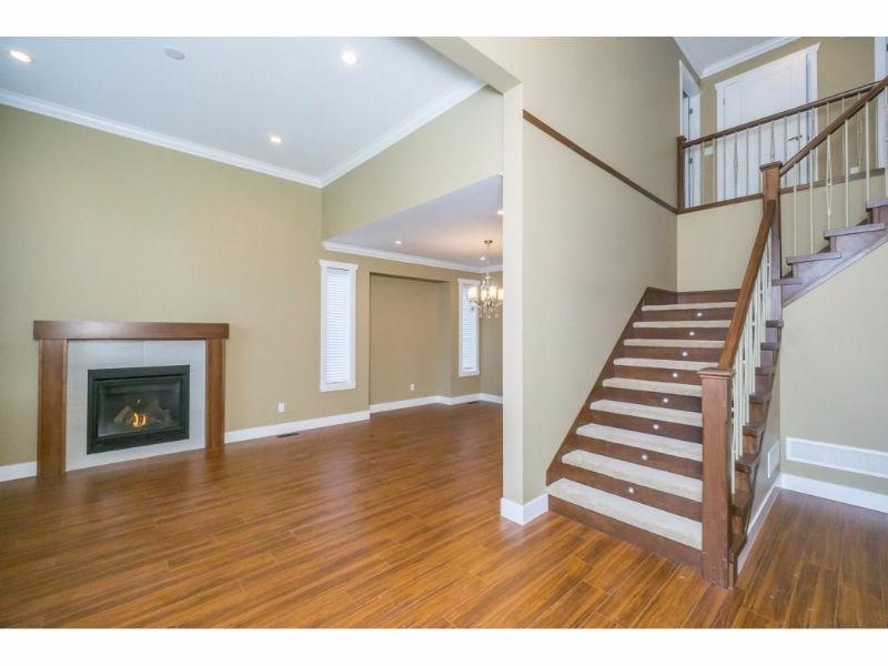 Station Woods- 2 story with basement
