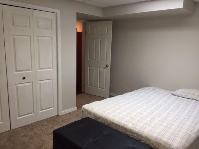 1-2 Bedroom Basement Suite - Aberdeen Available October 01