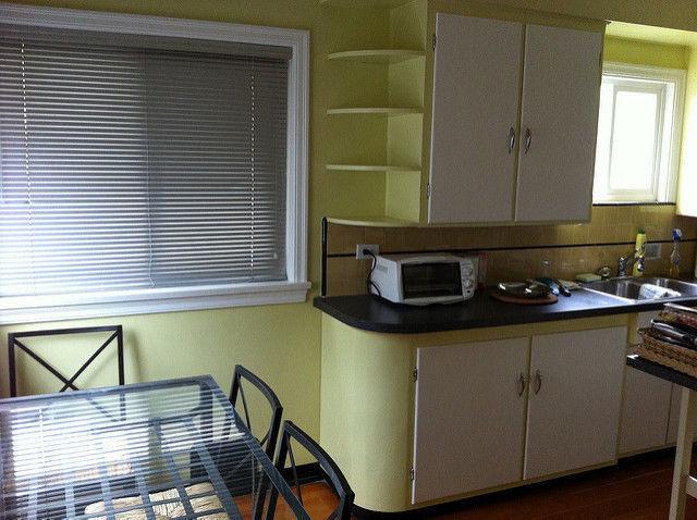 Private Furnished Room, 10 min to Langara college