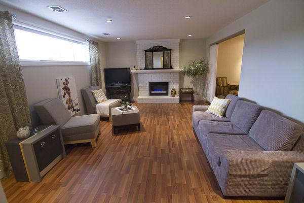 Large furnished, bright 1 Bdrm/1 person-- Oct 1/16- May 30/17