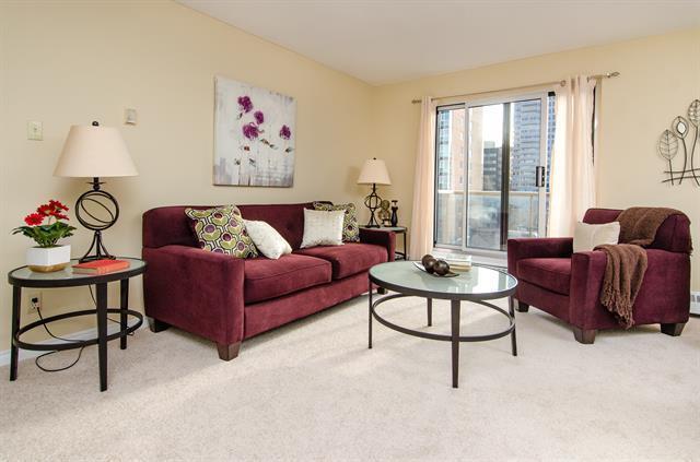 Right Downtown! Large suites-Near shopping dining & university!