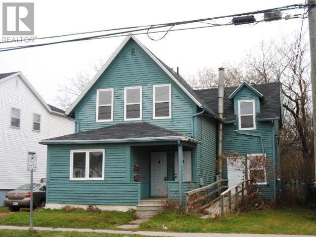 1 bedroom apartment near oulton college