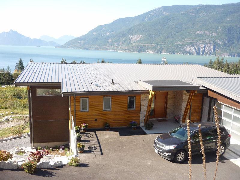 Exclusive suite for rent in Britannia Beach /Squamish