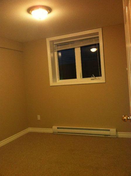 You just can't beat all the EXTRA features in this 3 BDRM Apt!