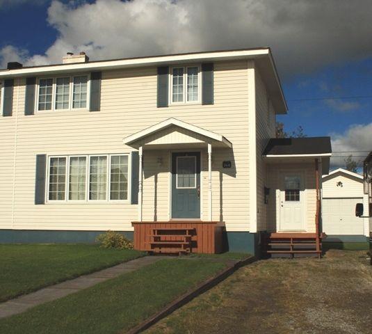 Move in Ready & Completely Furnished! 3 bedroom home.. 713 Field